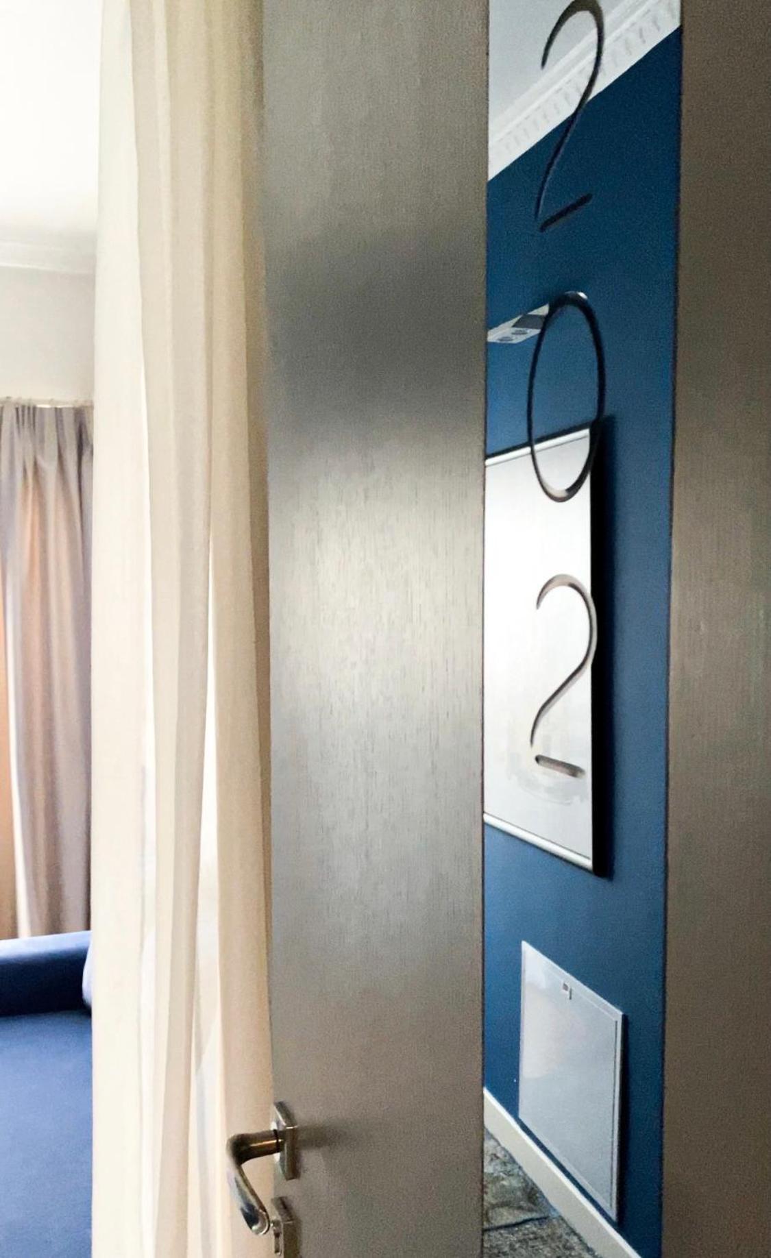 Meri Boutique Hotel คอร์เชอ ห้อง รูปภาพ